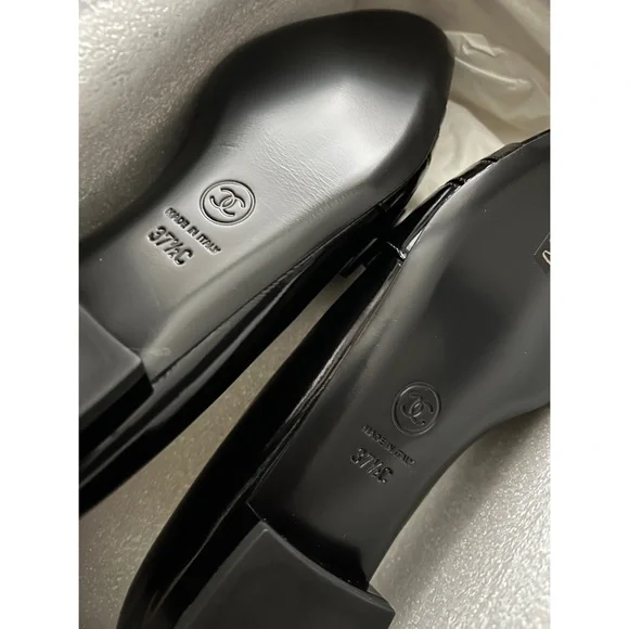 CHANEL black patent leather bow loafers flats EURO 37.5/USA 7.5 - Picture 16 of 16